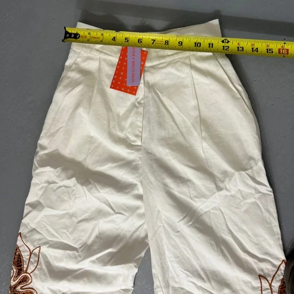 NWT Never A Wallflower Caramel Embroidery Palermo Pants - Picture 5 of 11